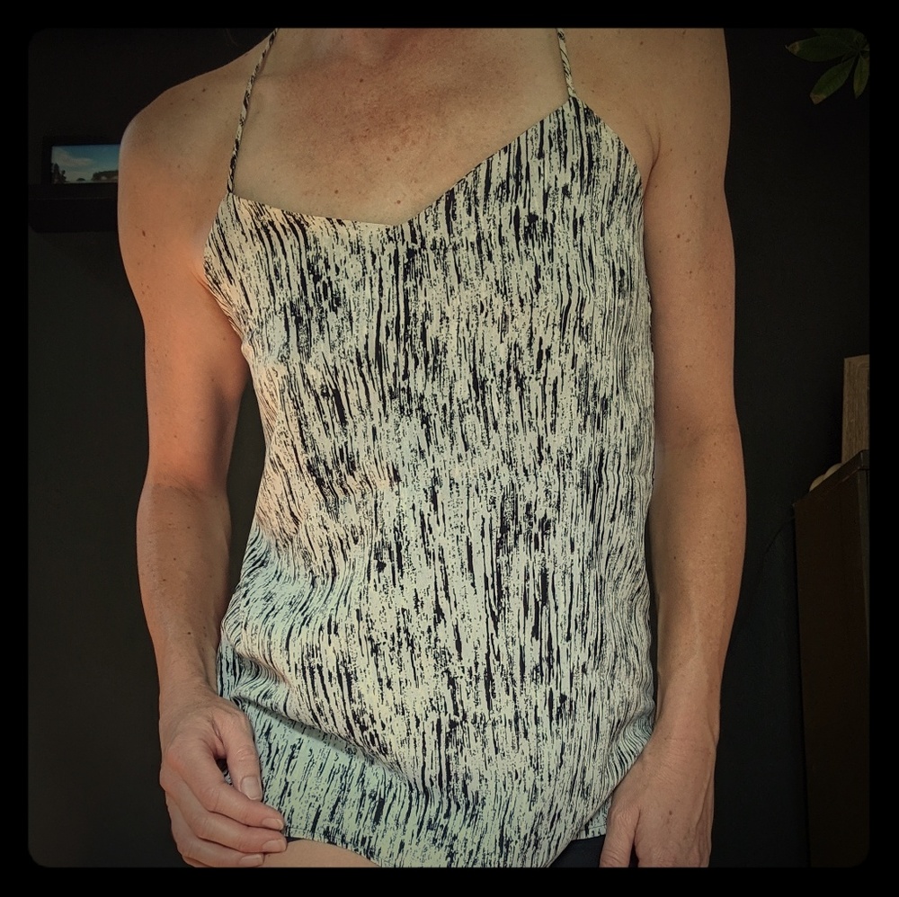 DEX Reversible Tank